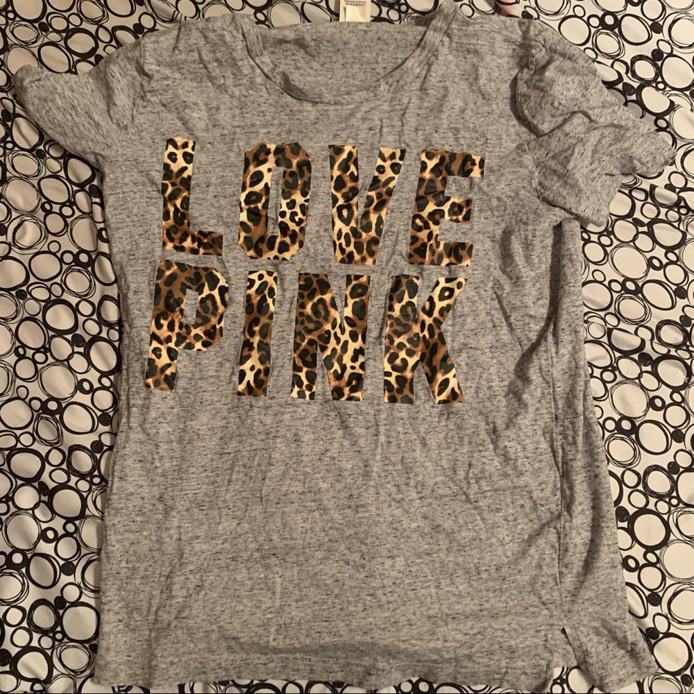 PINK Victoria Secret ‘Love Pink’ Cheetah Gray Shirt - XS